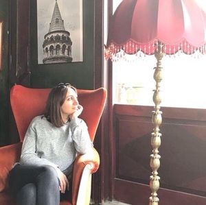 Meet your Posher, Handan